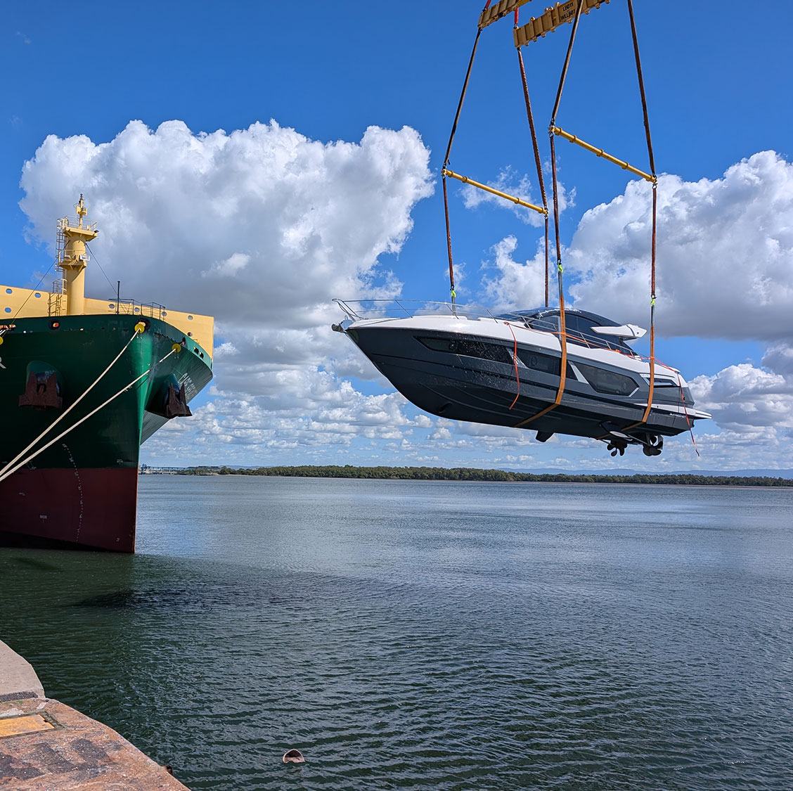 international-yacht-transport-caousel2
